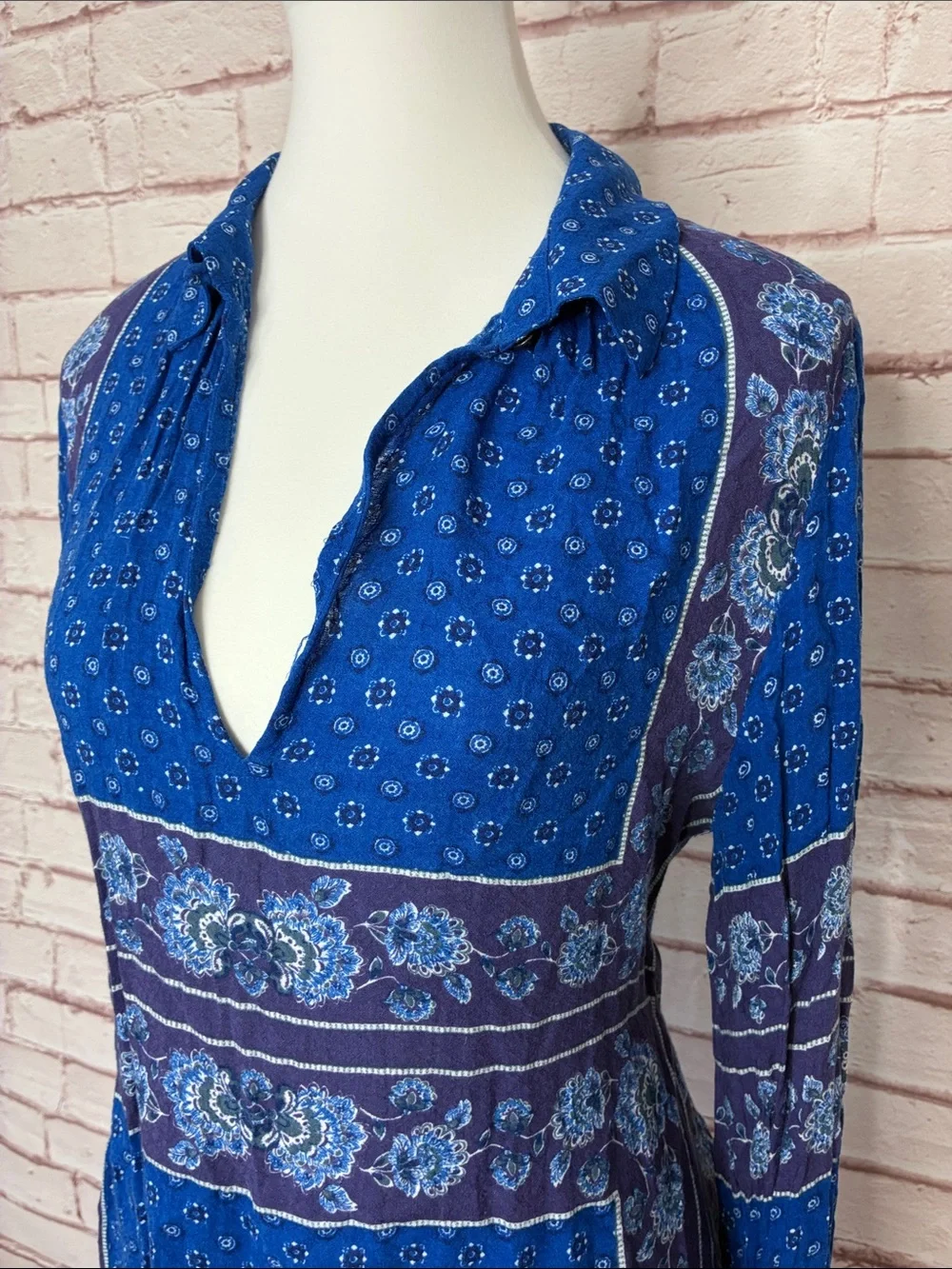 Free People Changing Times Tunic in Blue/Purple Paisley EUC Small